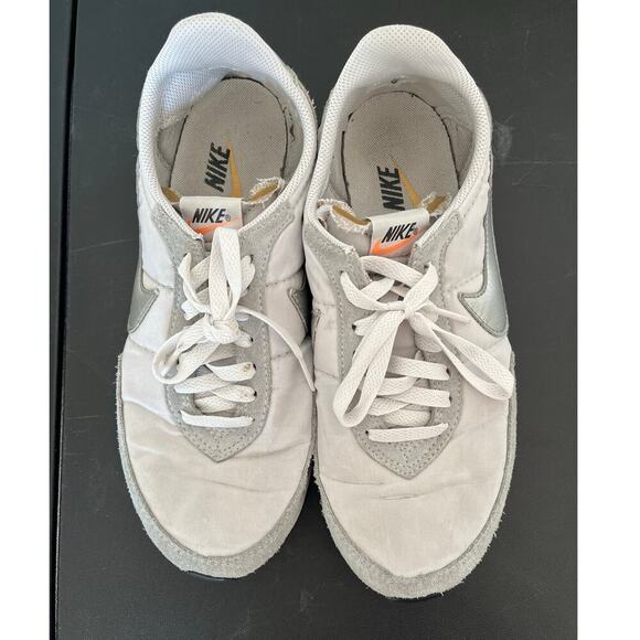 Nike Waffle Trainer 2 White Metal Silver Women's sneakers Size 9.5  $90 - Picture 8 of 13